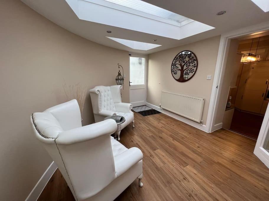 The Annex At Merley Mews Poole Eksteriør billede